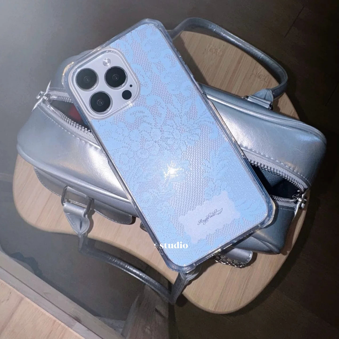 韓国風カラーレーススイートガールフォンケース iPhone  - Phone Cases Cool Girl のレビューと価格